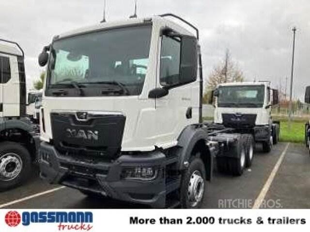 MAN TGS 33.440 6x4 BB キャブ付きシャーシ