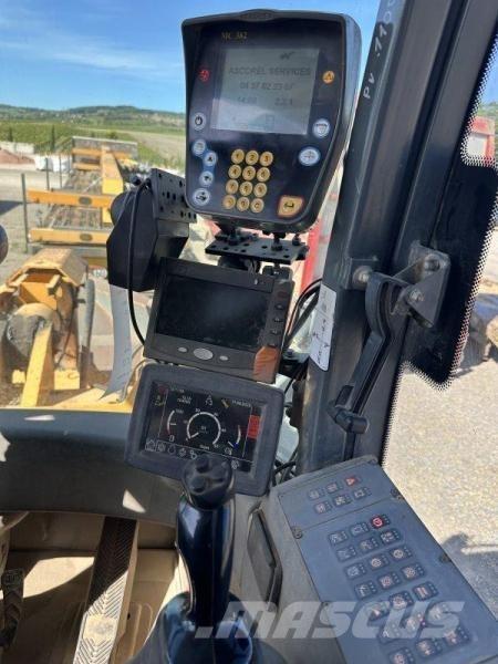 Liebherr L550 ホイールローダー・タイヤショベル