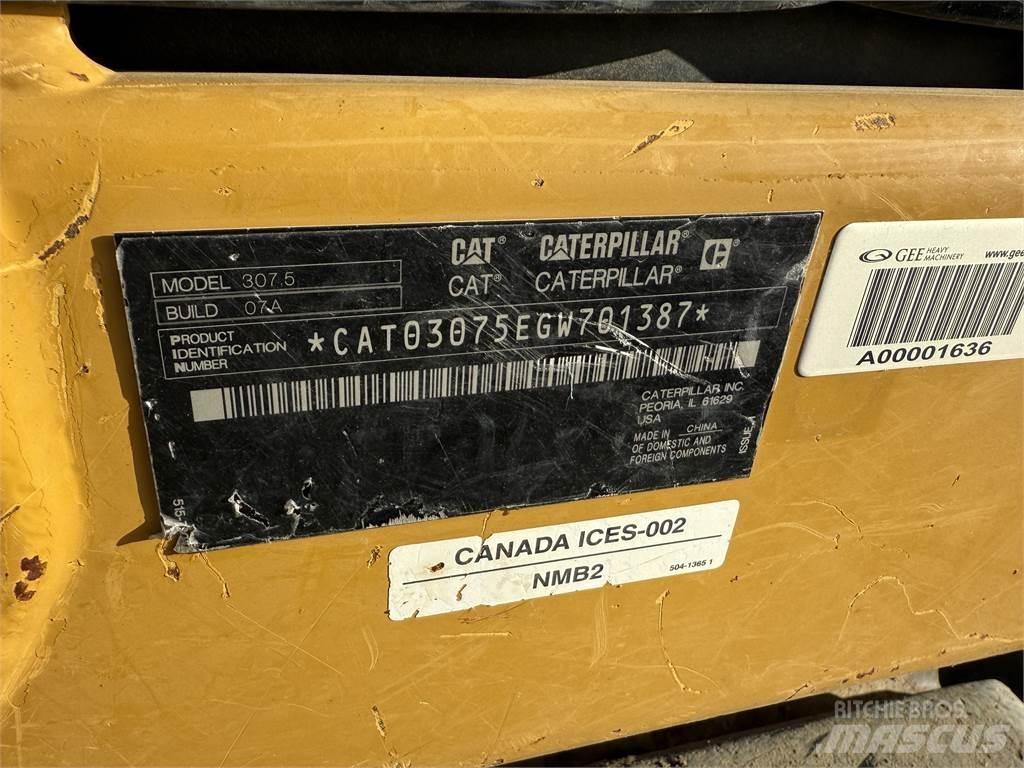 CAT 307.5 大型油圧ショベル12t以上（パワーショベル・ユンボ）