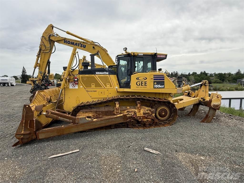 Komatsu D155AX-8 ブルドーザー