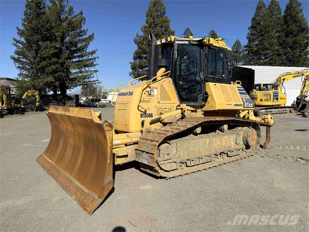 Komatsu D61EXi-24 ブルドーザー