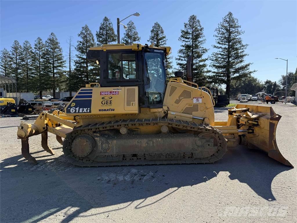 Komatsu D61EXi-24 ブルドーザー
