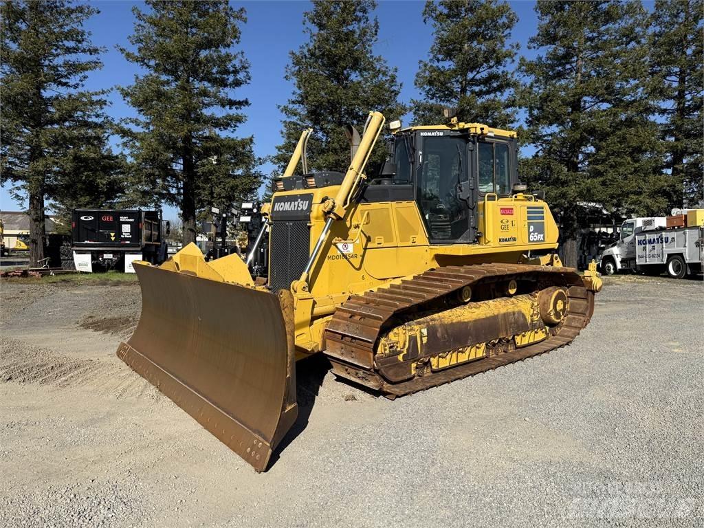 Komatsu D65PX-18 ブルドーザー