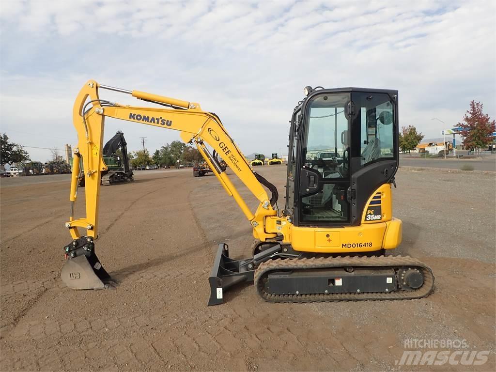 Komatsu PC35MR-5 +1 大型油圧ショベル12t以上（パワーショベル・ユンボ）