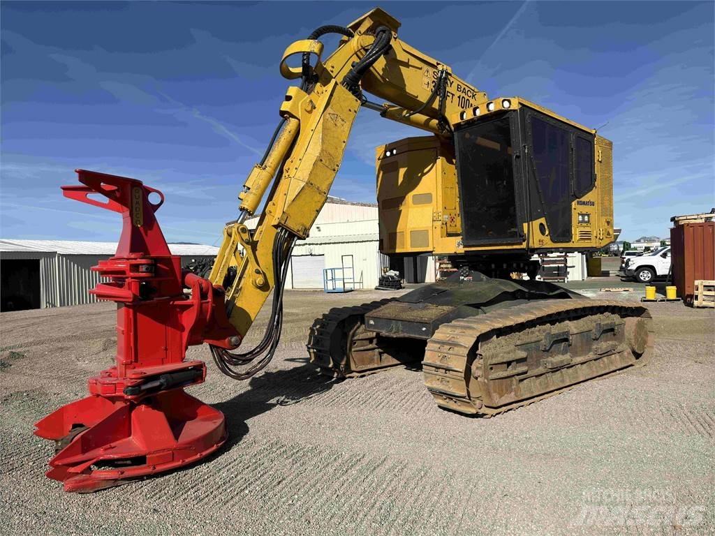 Komatsu XT445L-5 フェラーバンチャー