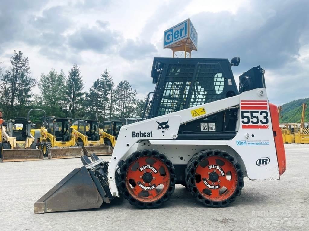 Bobcat 553 スキッドステアローダー