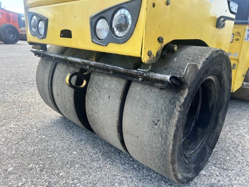 Bomag BW 120 AC-5 コンバインドローラ