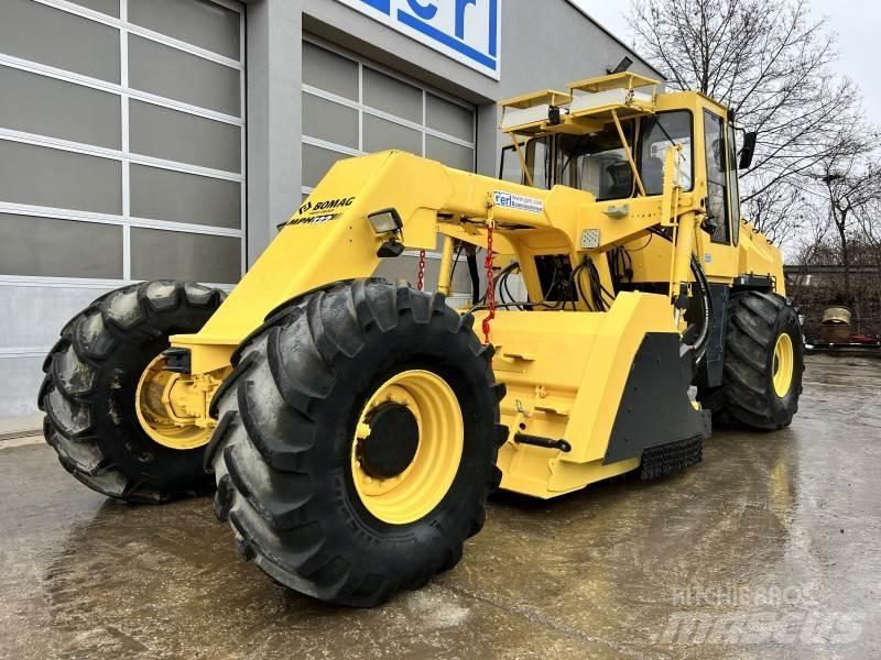 Bomag MPH 122-2 ソイルコンパクター