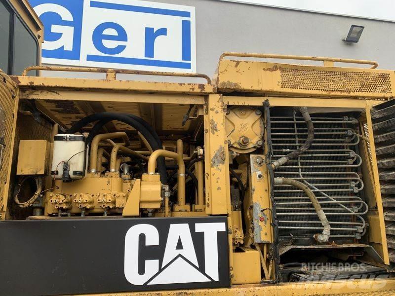 CAT 231 D 大型油圧ショベル12t以上（パワーショベル・ユンボ）
