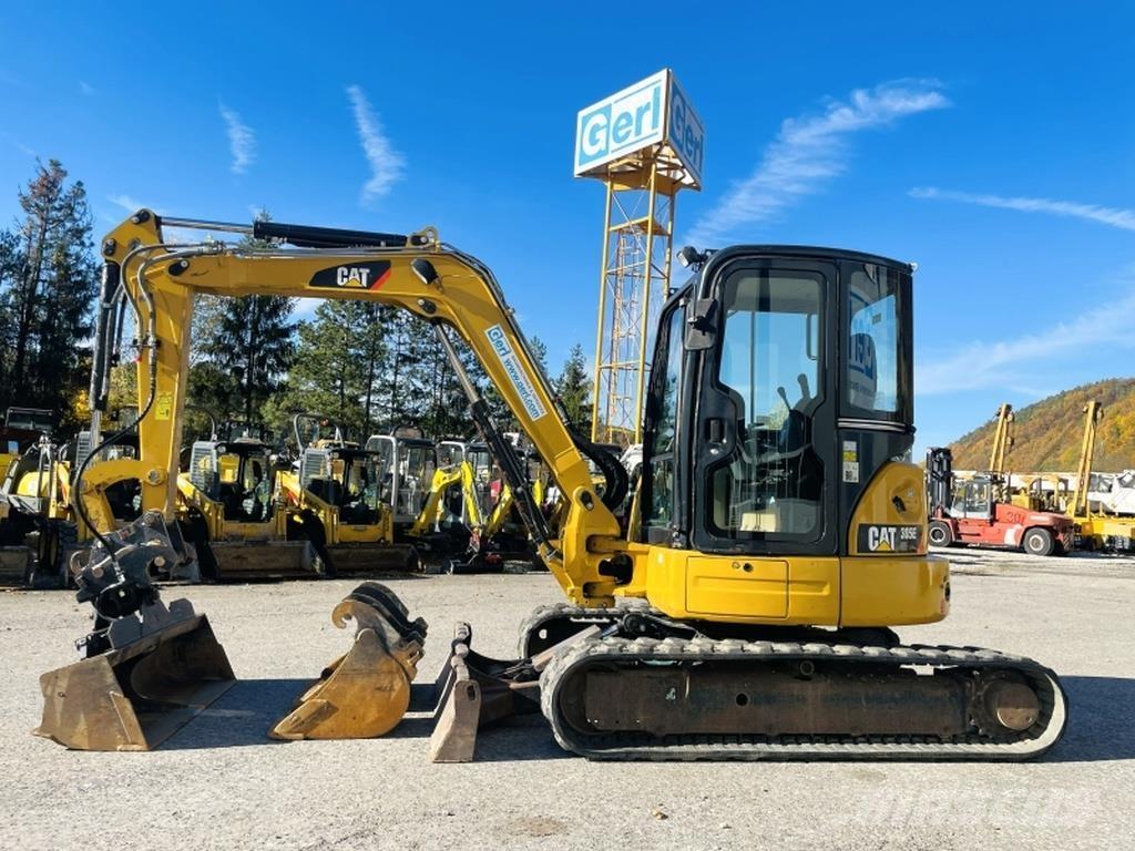 CAT 305E CR ミニ油圧ショベル 7t以下（ミニユンボ・ミニディガー）