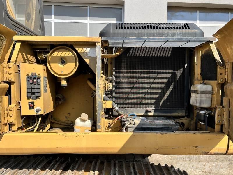 CAT 322 L 解体油圧ショベル
