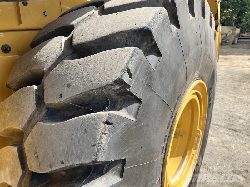 CAT 966 M-XE ホイールローダー・タイヤショベル