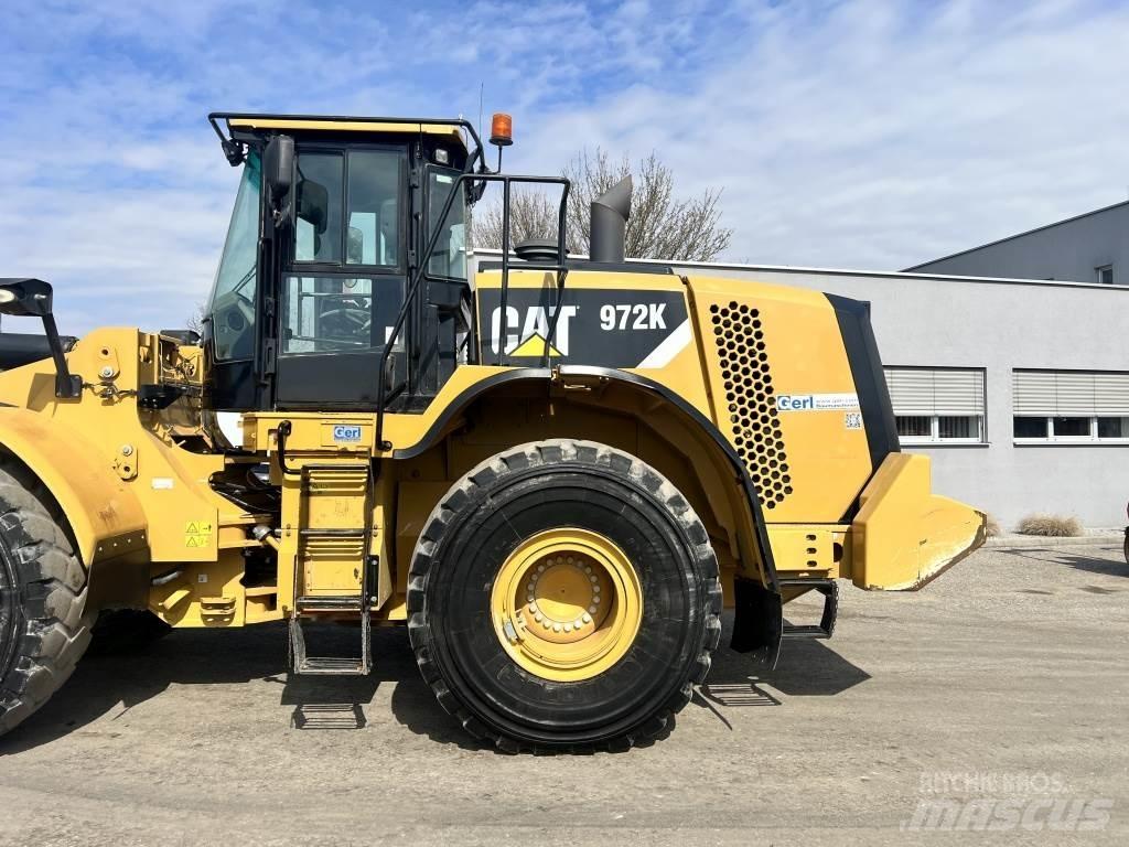 CAT 972 K ホイールローダー・タイヤショベル