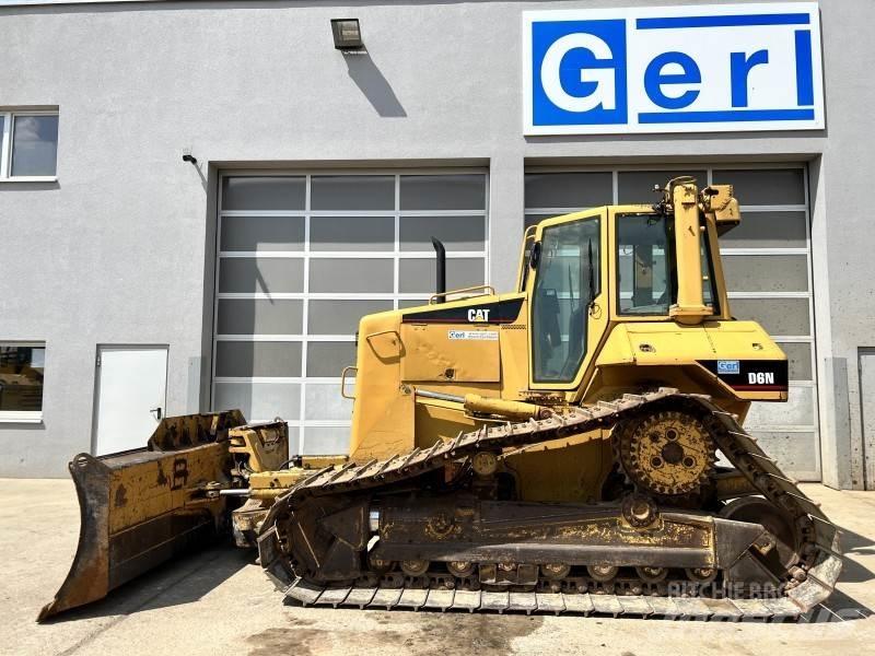 CAT D 6 N LGP ブルドーザー