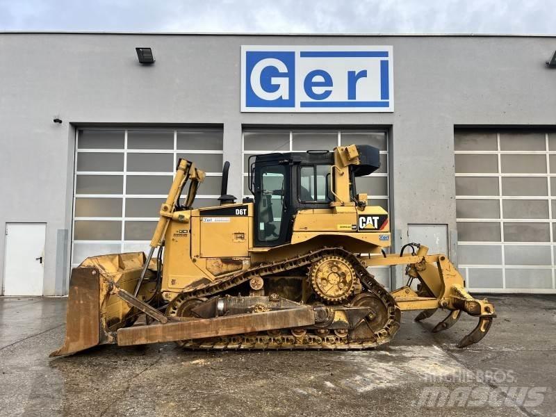 CAT D 6 T ブルドーザー