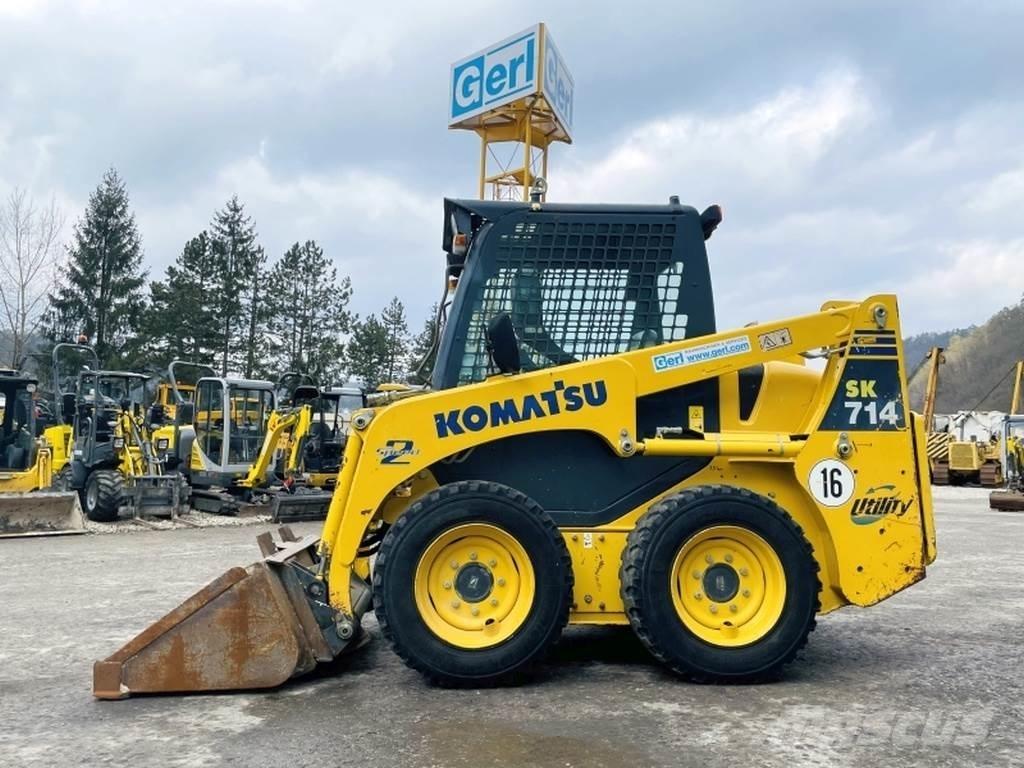 Komatsu SK714-5 スキッドステアローダー