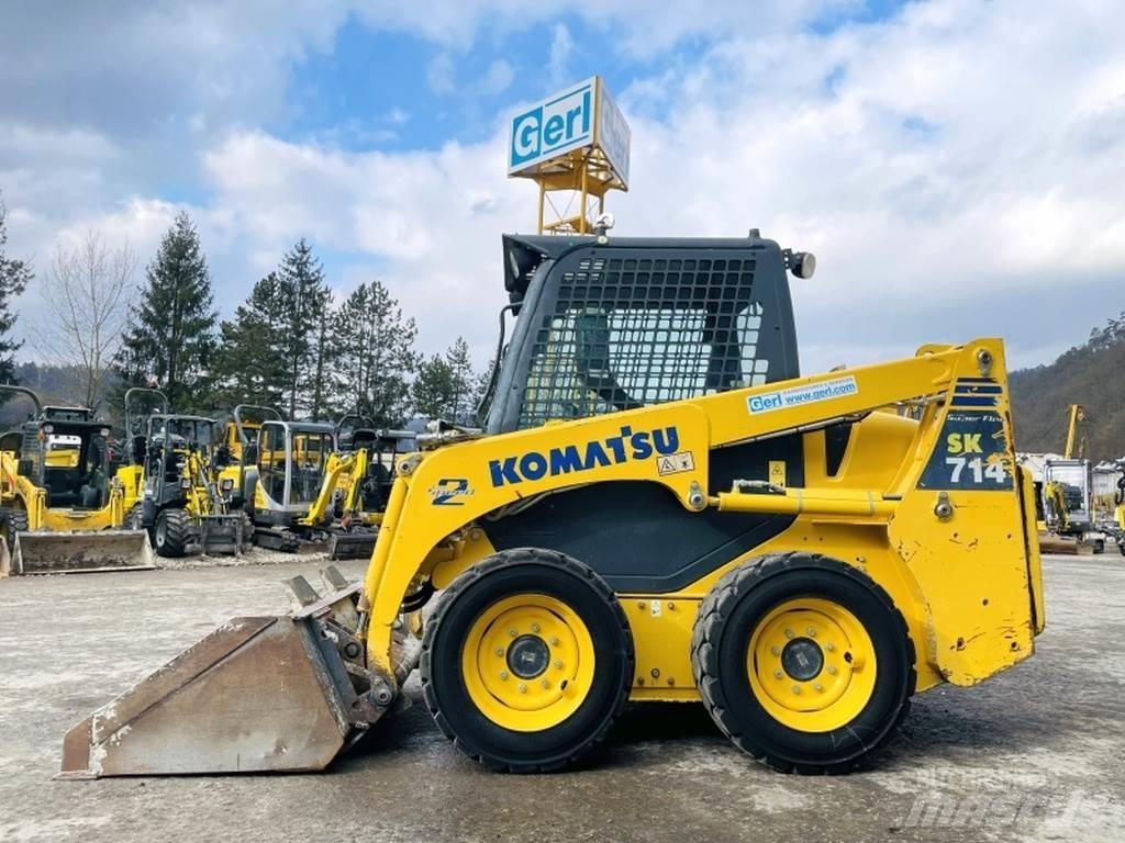 Komatsu SK714-5 スキッドステアローダー