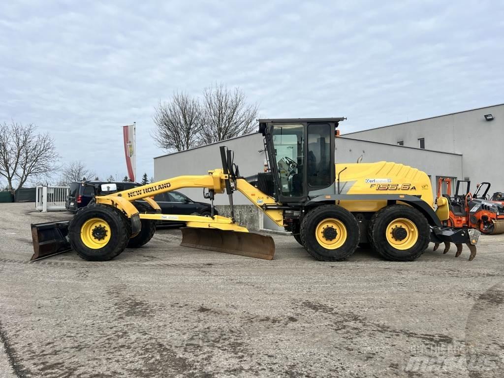 New Holland F 156.6 A モーターグレーダー