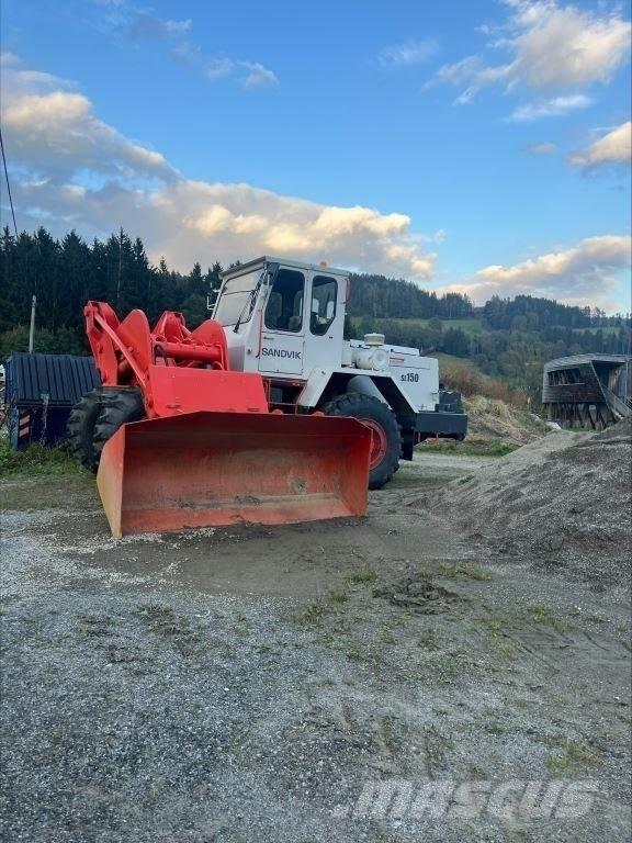 Sandvik Tross 130 ホイールローダー・タイヤショベル