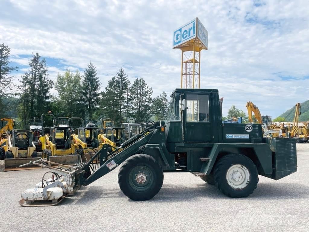 Schaeff ZL8 ホイールローダー・タイヤショベル