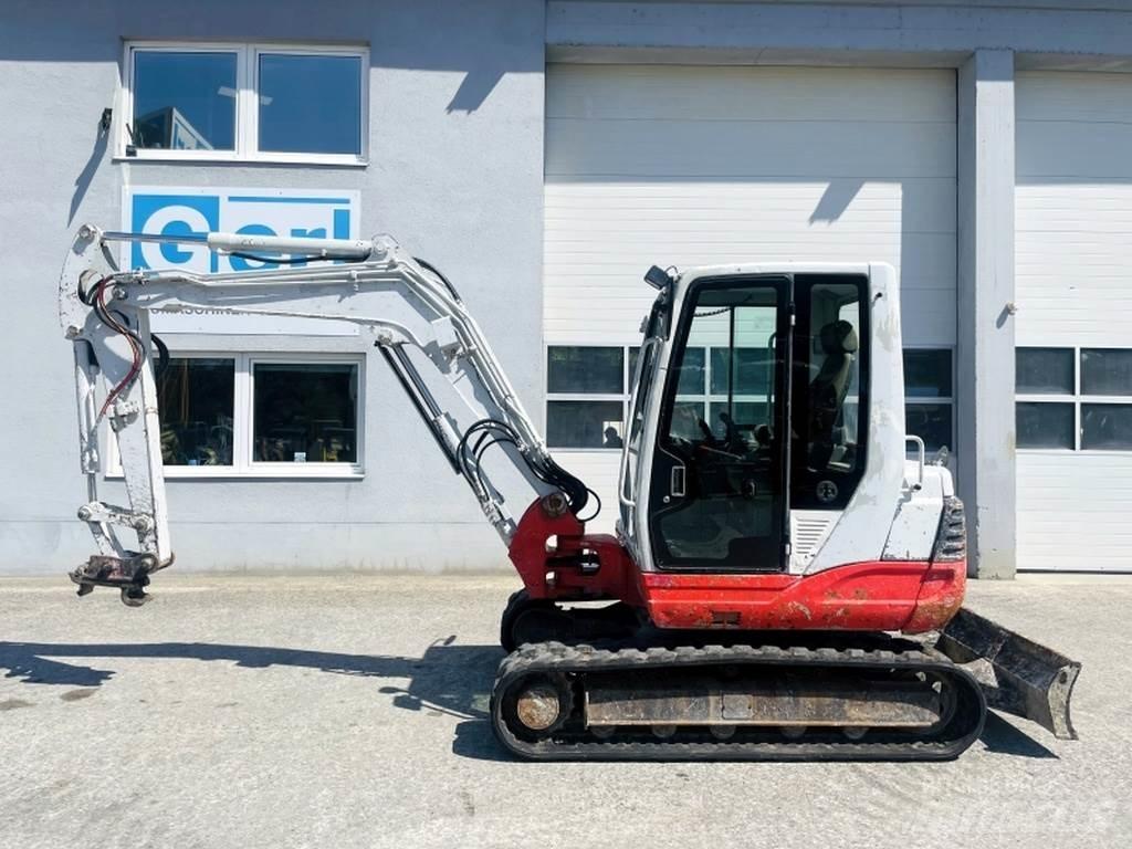 Takeuchi TB250 ミニ油圧ショベル 7t以下（ミニユンボ・ミニディガー）