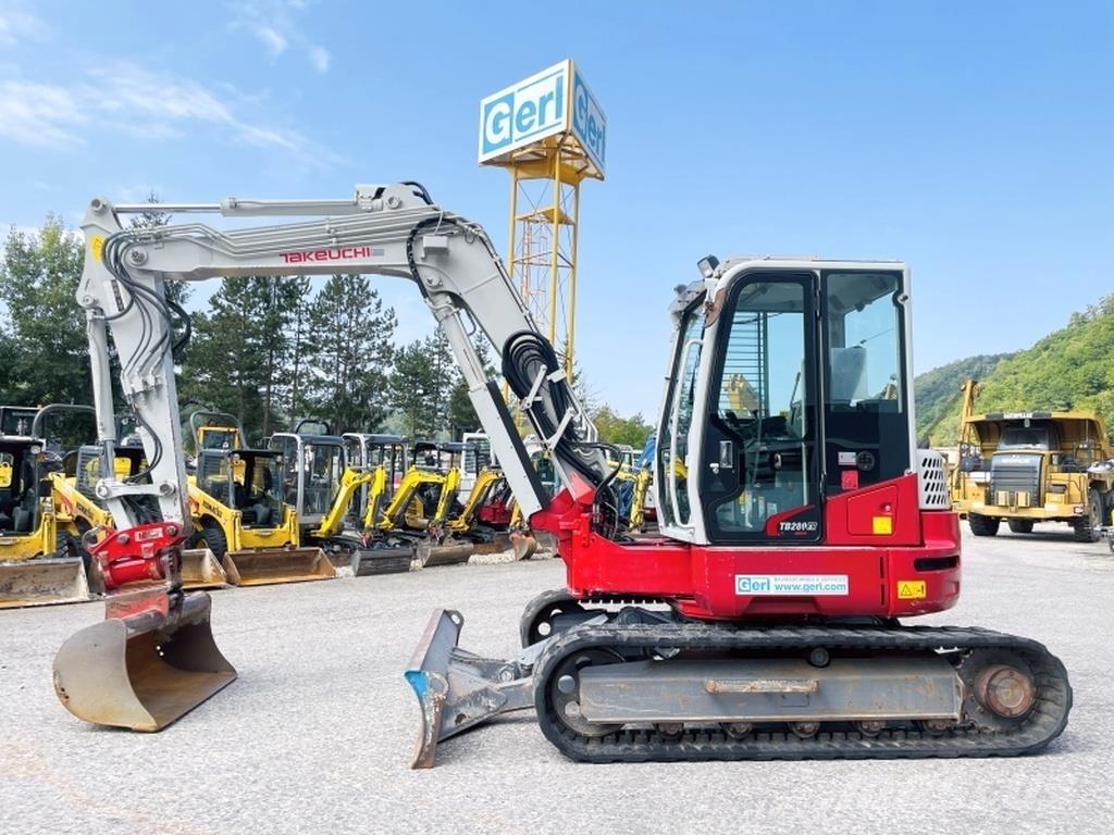 Takeuchi TB280FR ミニ油圧ショベル 7t以下（ミニユンボ・ミニディガー）