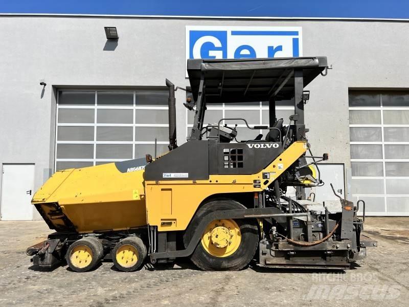 Volvo-ABG 6870 アスファルトフィニッシャ