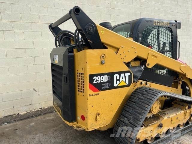 CAT 299D2 XHP スキッドステアローダー