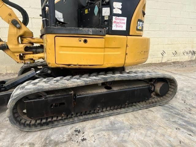 CAT 303E CR ミニ油圧ショベル 7t以下（ミニユンボ・ミニディガー）