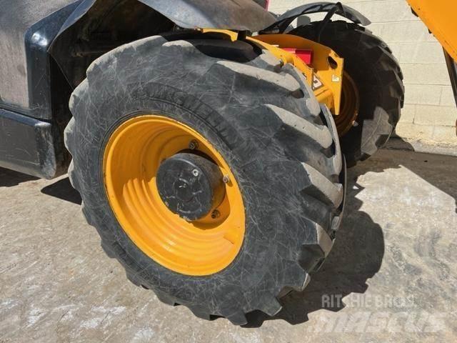 JCB 535-95 フォークリフト - その他