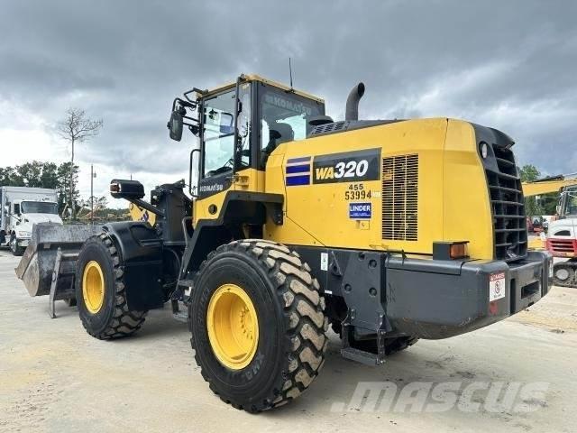 Komatsu WA320-8 ホイールローダー・タイヤショベル