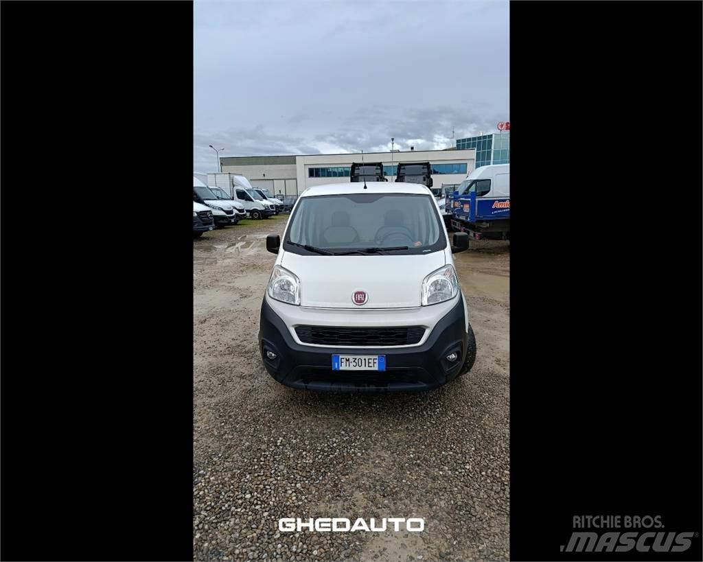 Fiat Fiorino III 2016 ボックストラック
