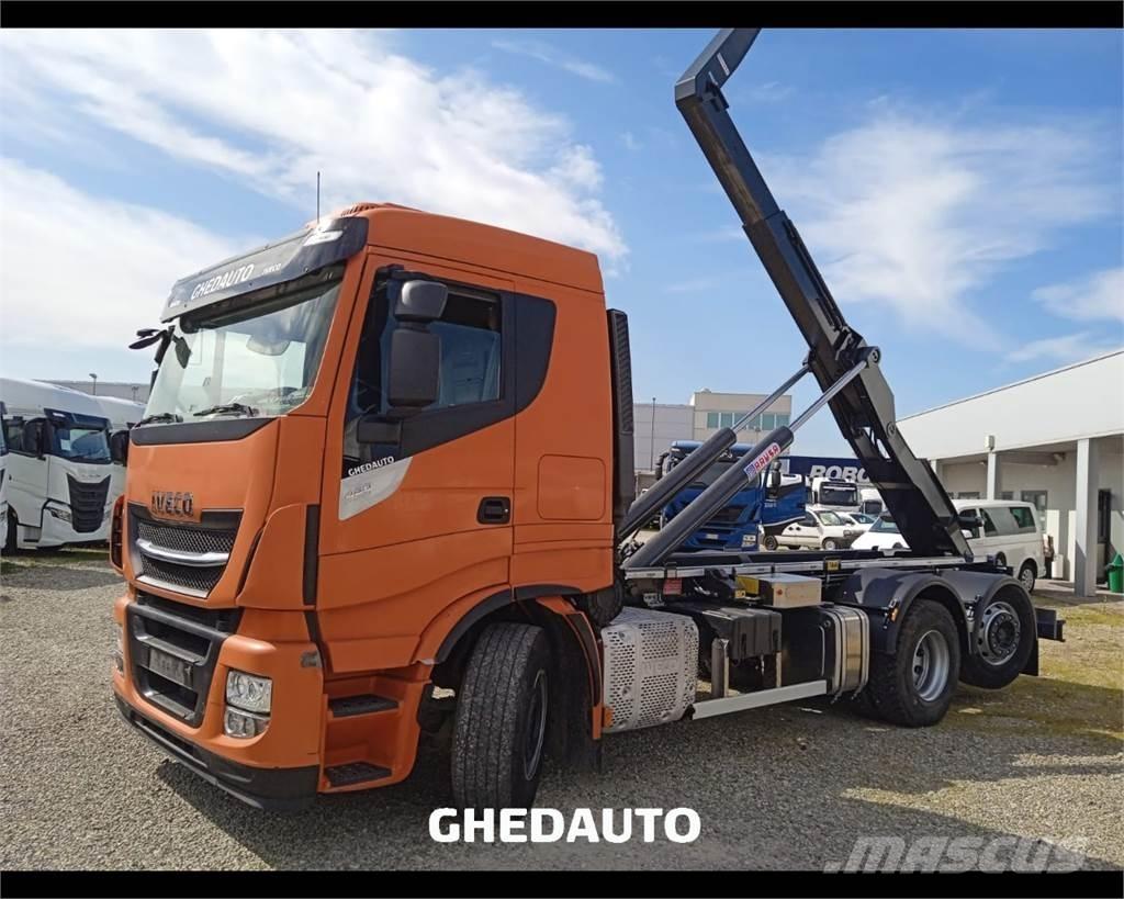 Iveco AS260S48Y/PS ボックスボディー、ウイング、箱車