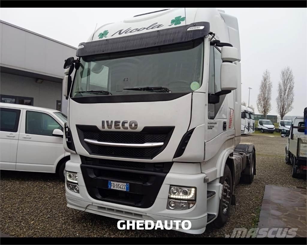 Iveco AS440ST/P ボックスボディー、ウイング、箱車