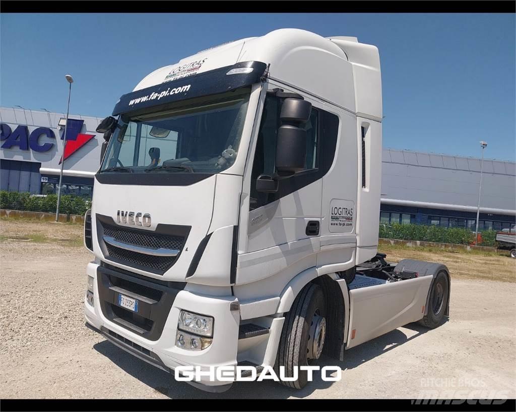 Iveco AS440ST/P ボックスボディー、ウイング、箱車