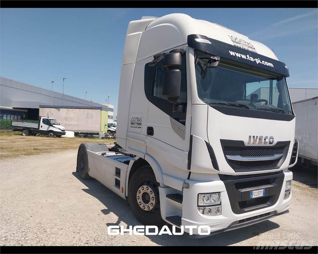 Iveco AS440ST/P ボックスボディー、ウイング、箱車