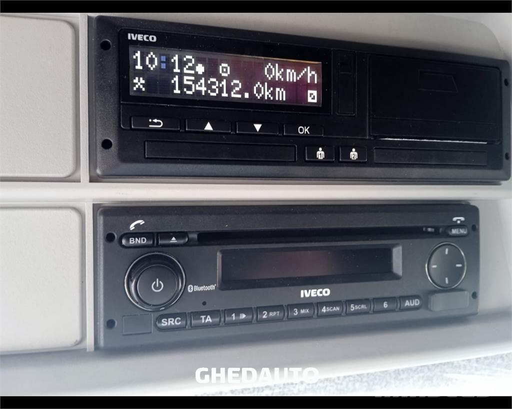 Iveco AT260S40Y/PS ボックスボディー、ウイング、箱車