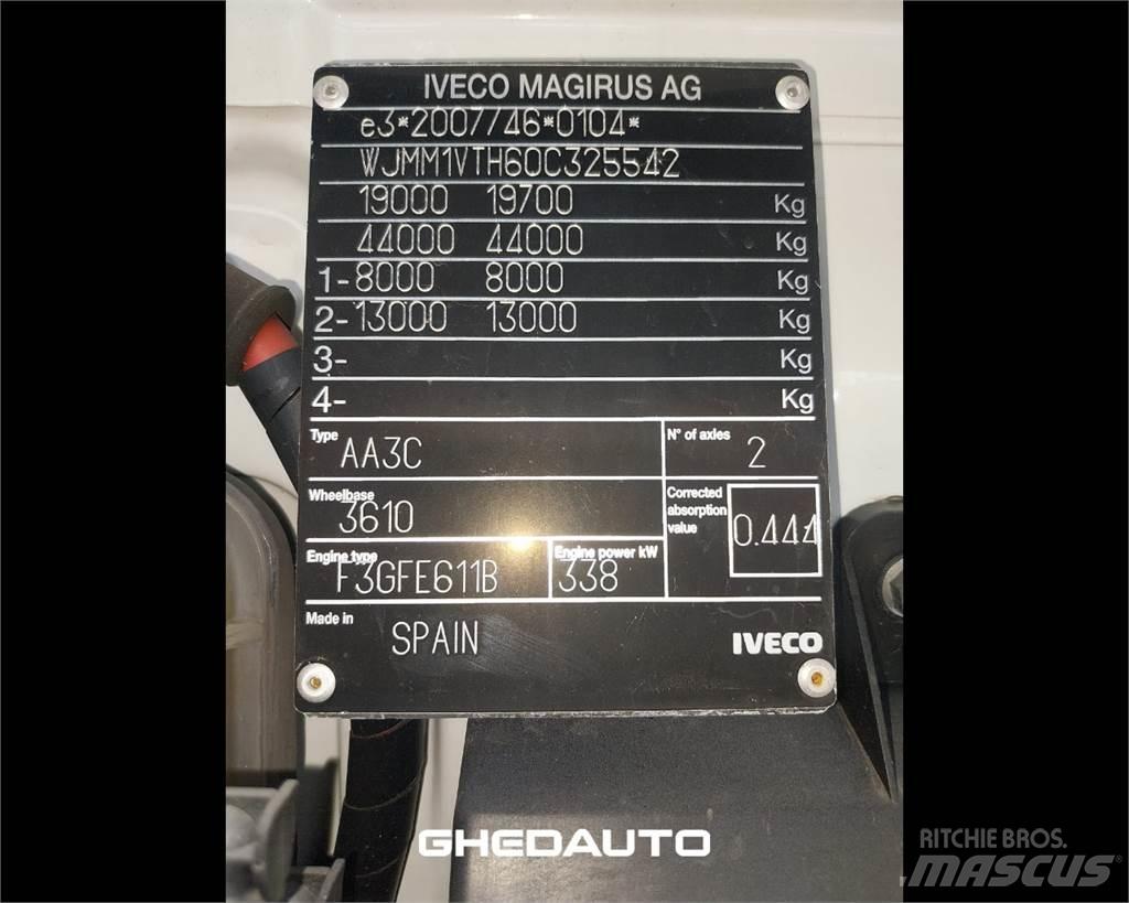 Iveco AT260S40Y/PS ボックスボディー、ウイング、箱車