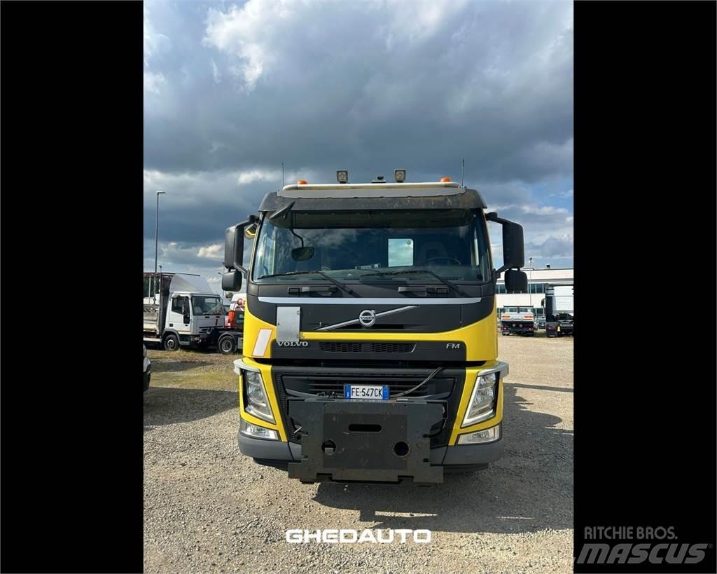Volvo TRUCKS VOLVO ボックスボディー、ウイング、箱車
