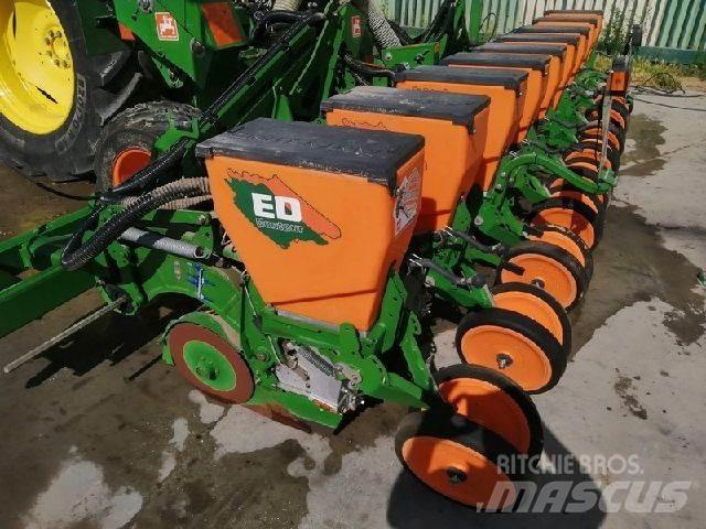 Amazone ED 602 K その他種蒔き機械とアクセサリー・アタッチメント
