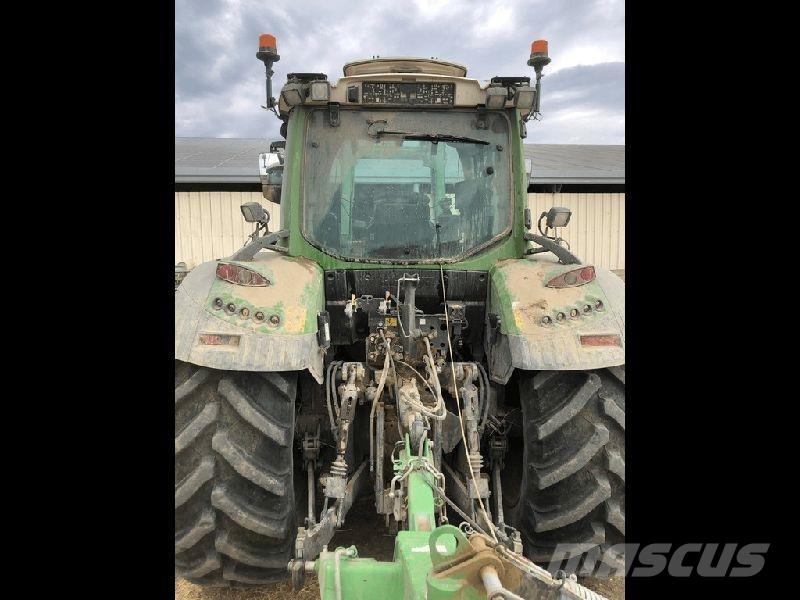 Fendt 516 VARIO トラクター