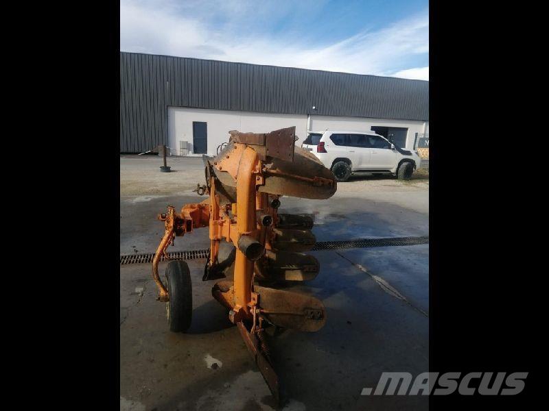 Huard RLM 3F NSH コンベンショナルプラウ