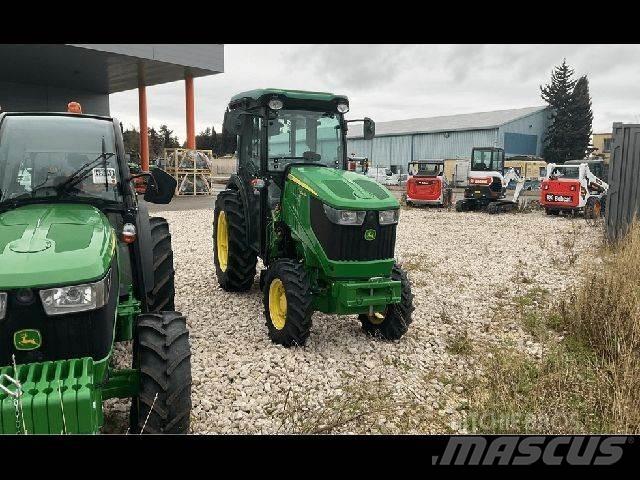 John Deere 5090GV トラクター