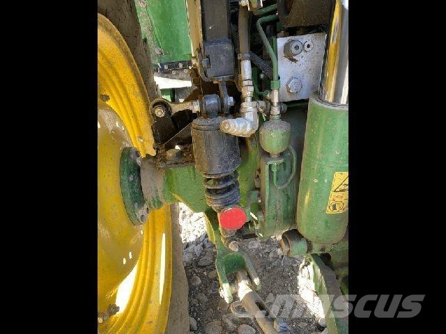 John Deere 5090R トラクター