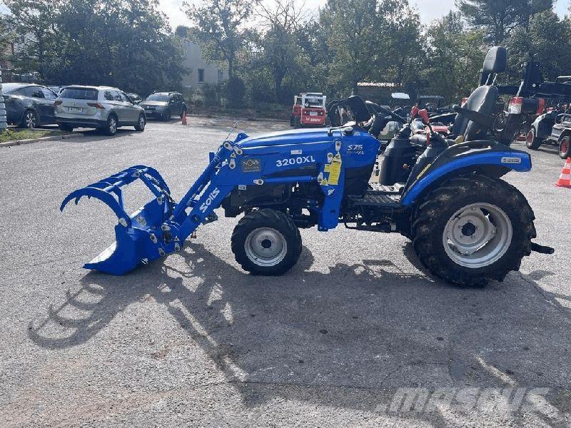 Solis 26 9+9 トラクター