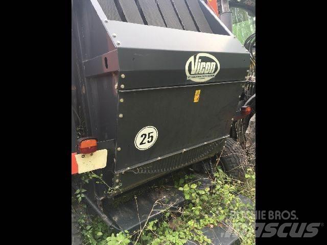 Vicon RV 157 ラウンドベーラー