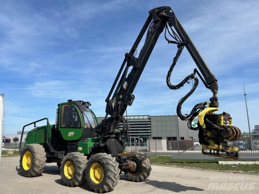 John Deere 1270E フェラーバンチャー