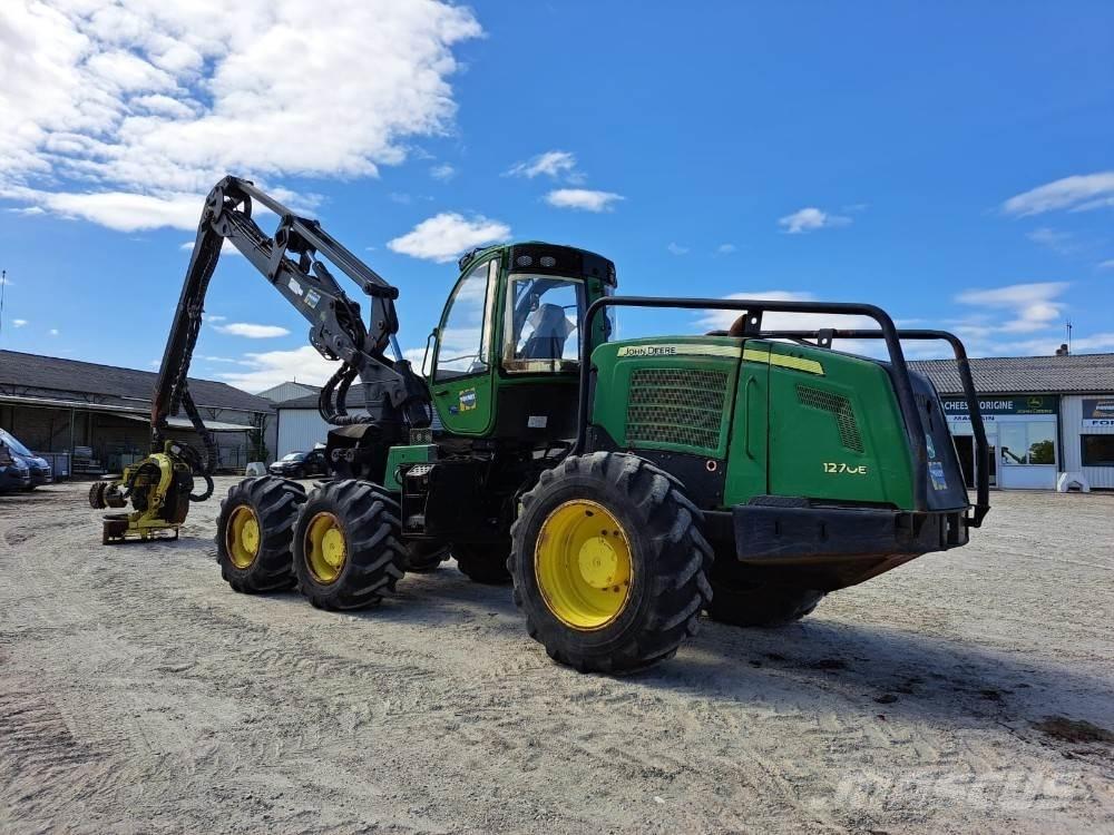 John Deere 1270E フェラーバンチャー