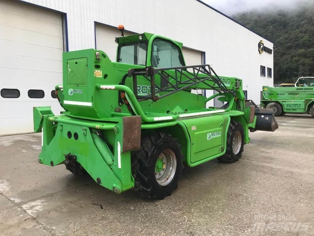 Merlo R38.16 テレスコーピックハンドラー