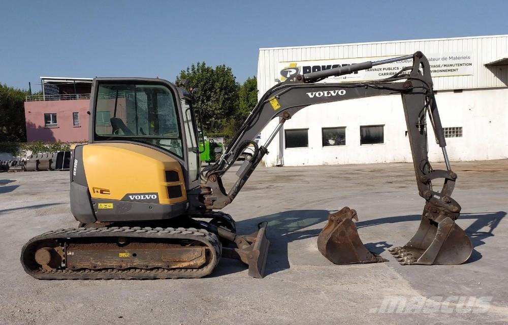 Volvo ECR50D ミニ油圧ショベル 7t以下（ミニユンボ・ミニディガー）